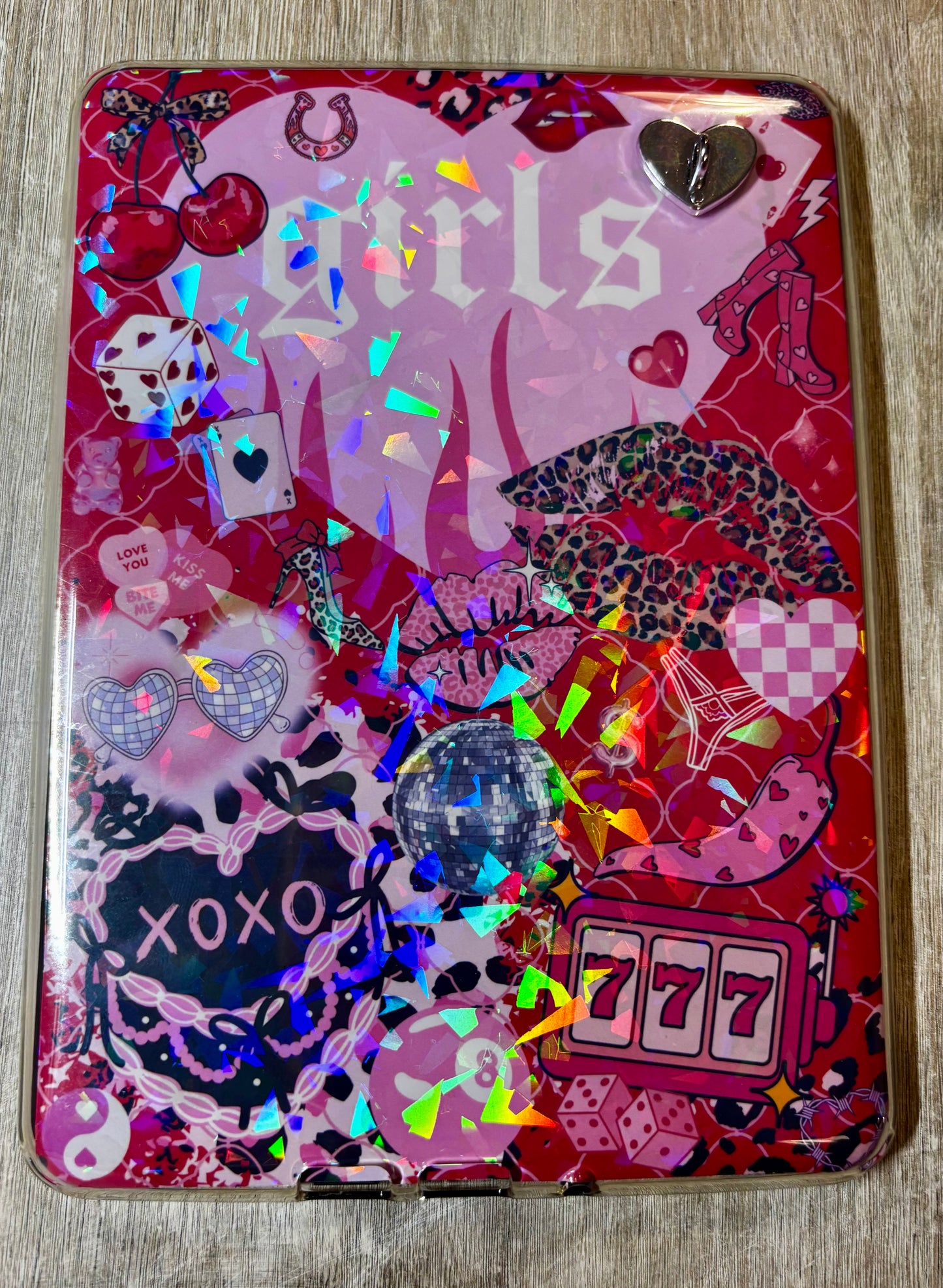 Y2K Messy Lucky Girl Kindle Insert